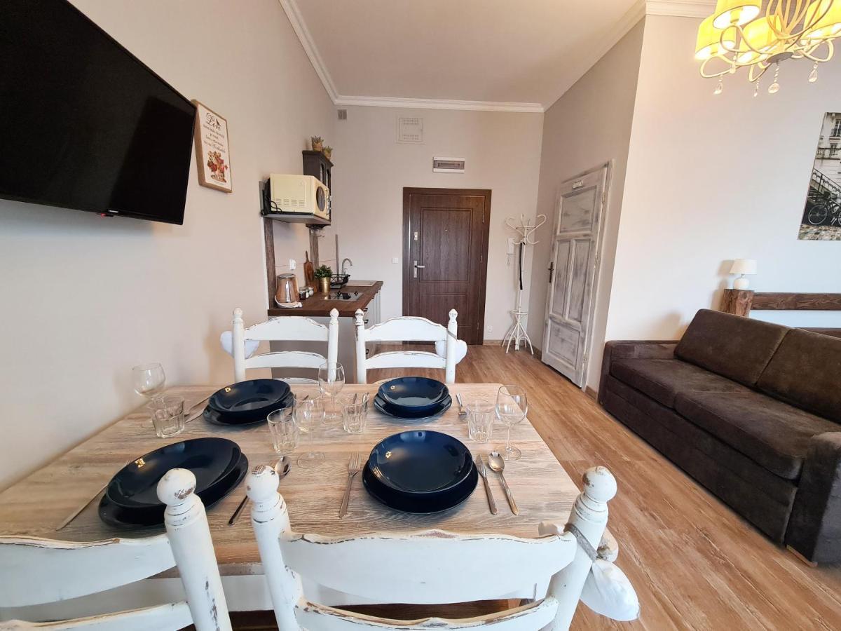 Apartamenty Starowka - W Otulinie Starego Miasta ทอรูน ภายนอก รูปภาพ