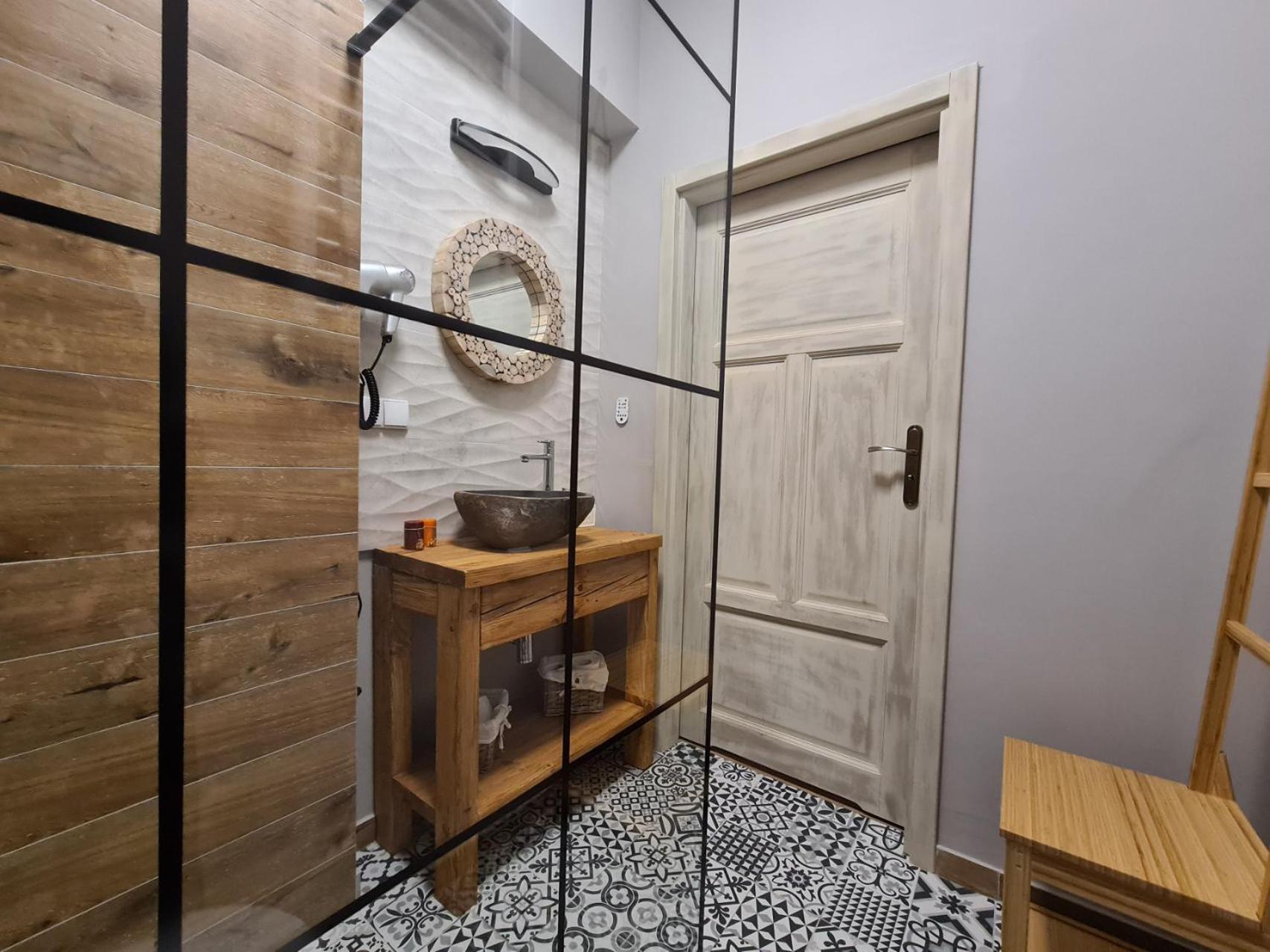 Apartamenty Starowka - W Otulinie Starego Miasta ทอรูน ภายนอก รูปภาพ