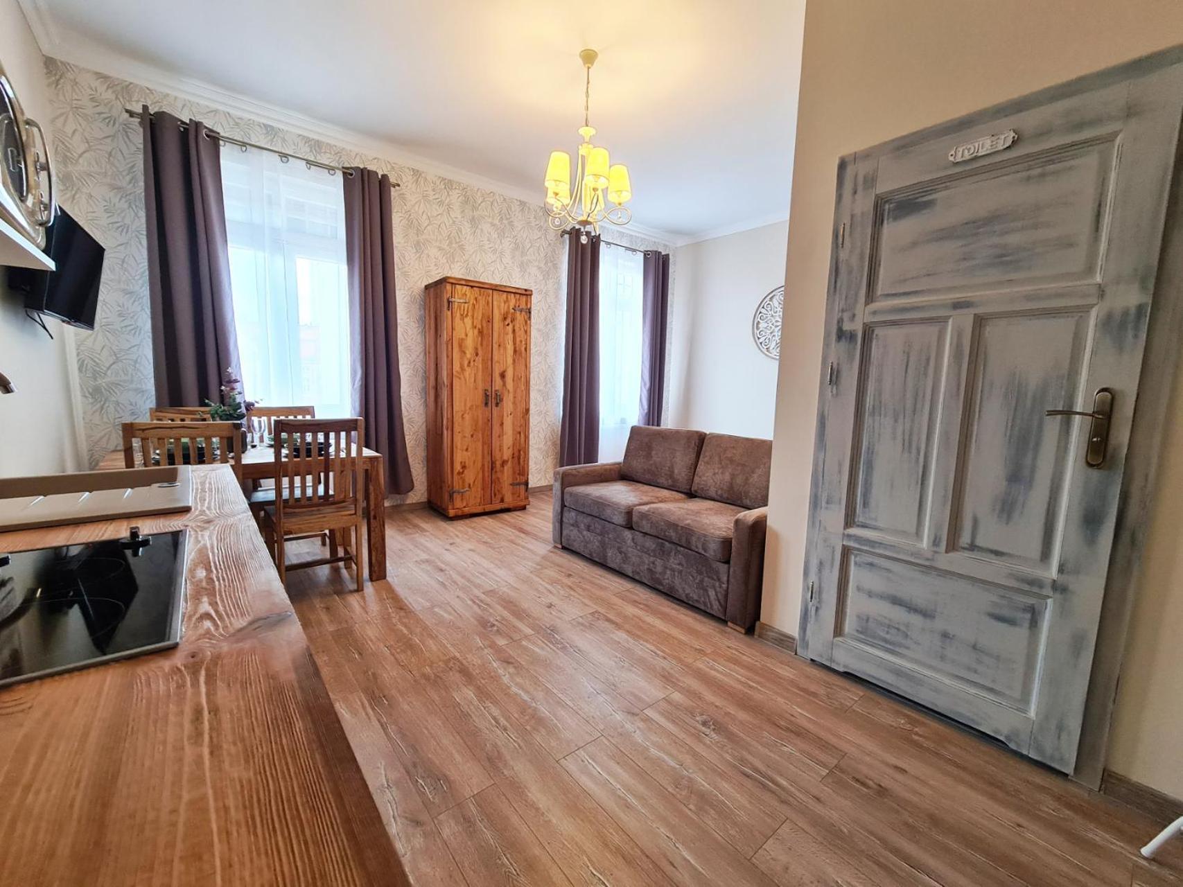 Apartamenty Starowka - W Otulinie Starego Miasta ทอรูน ภายนอก รูปภาพ