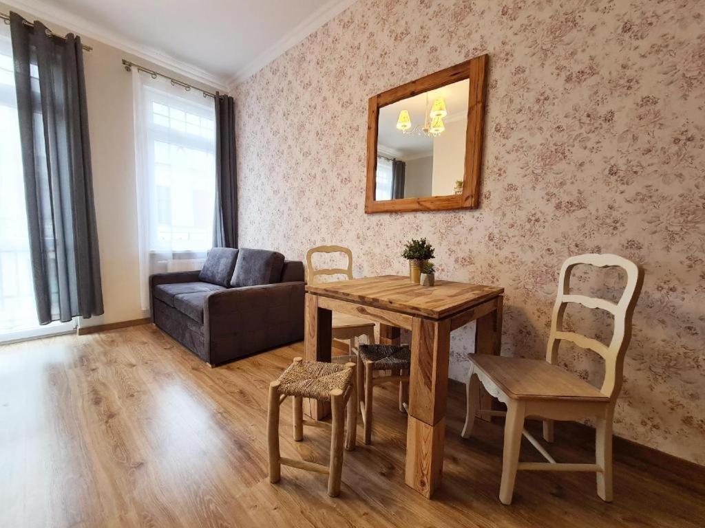 Apartamenty Starowka - W Otulinie Starego Miasta ทอรูน ภายนอก รูปภาพ
