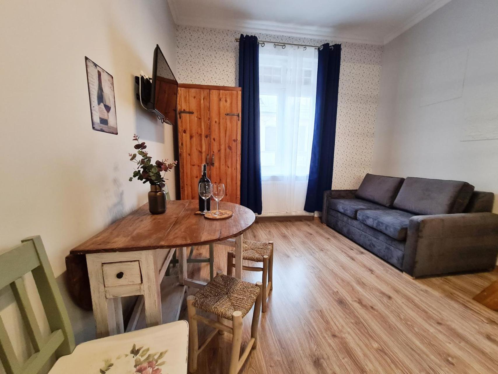 Apartamenty Starowka - W Otulinie Starego Miasta ทอรูน ภายนอก รูปภาพ