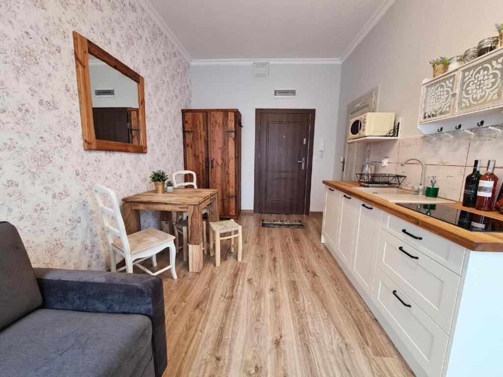Apartamenty Starowka - W Otulinie Starego Miasta ทอรูน ภายนอก รูปภาพ