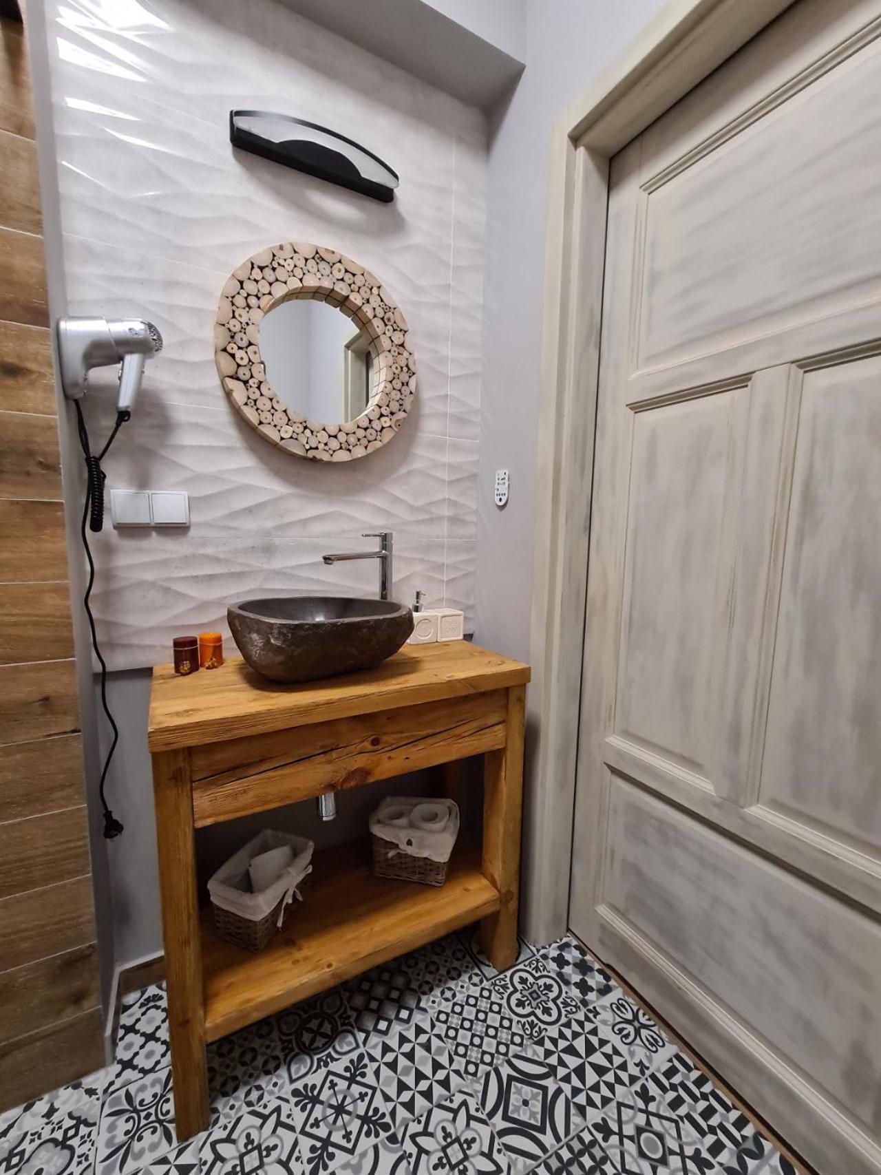 Apartamenty Starowka - W Otulinie Starego Miasta ทอรูน ภายนอก รูปภาพ